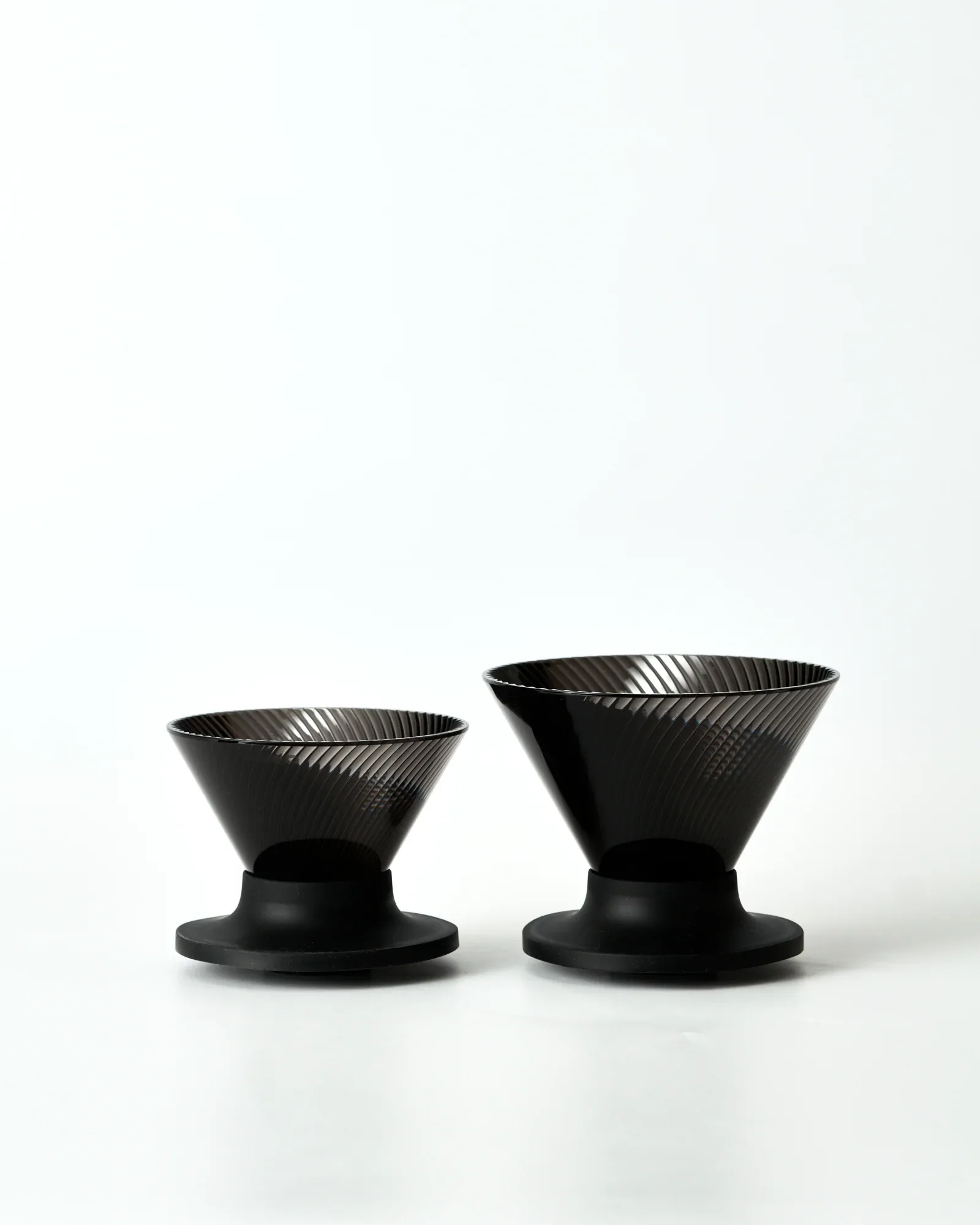 V60 NEO 01과 02 사이즈 비교
